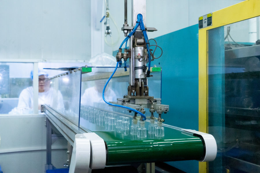 FOSHAN SHUNDE QUANYE PLASTICS CO.,LTD chaîne de production de fabricant