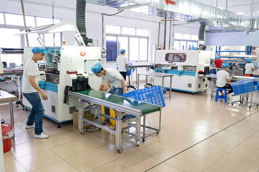 FOSHAN SHUNDE QUANYE PLASTICS CO.,LTD chaîne de production de fabricant