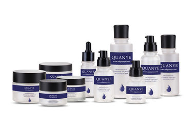Bouteilles cosmétiques faites sur commande en plastique d'animal familier industriel de couvercle à visser de cylindre scellant le type 50ml 100ML
